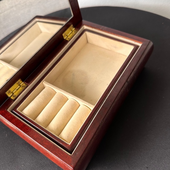 Vintage Wooden Jewelry Box with Floral Tapestry Lid Rectangular Trinket Storage - Picture 8 of 12